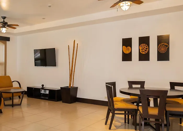 Cc Front Papagayo 4*