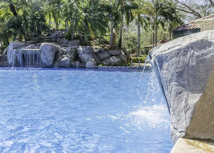 Cc Front Papagayo 4*