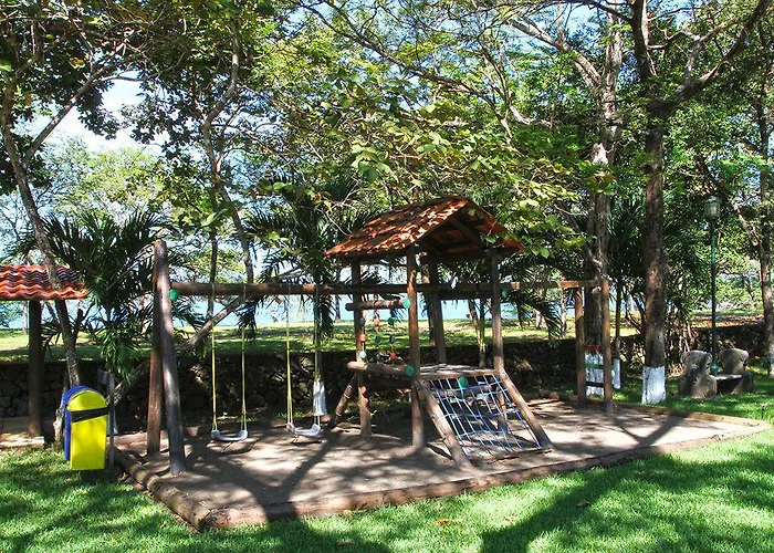 Cc Front Papagayo